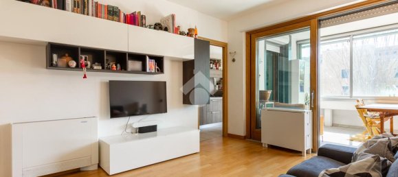 2 bedrooms Apartment in Rome, Italy No. 60612 6