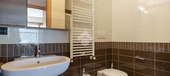 2 bedrooms Apartment in Rome, Italy No. 60612 24