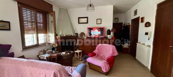 Apartamento de 3 dormitorios en Ardea, Italy No. 59083 4
