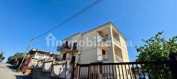 Apartamento de 3 dormitorios en Ardea, Italy No. 59083 19