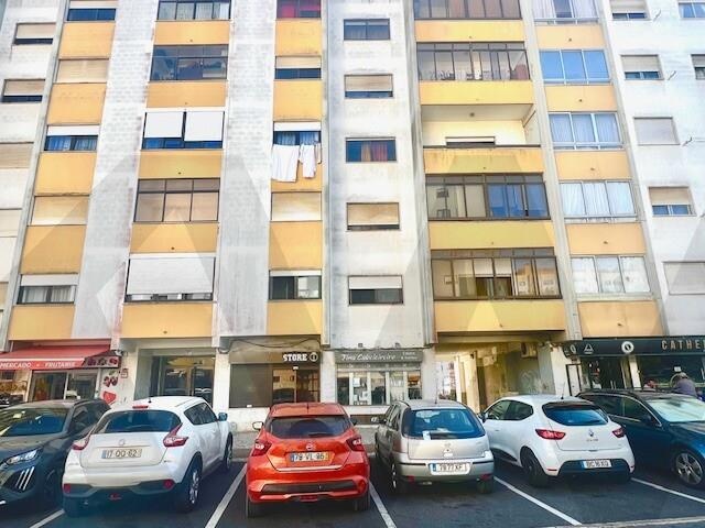 Apartamento de 2 dormitorios en Sintra, Portugal No. 306211