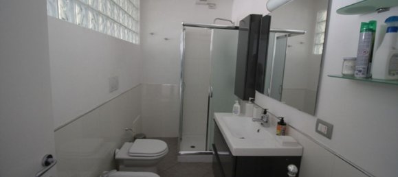 Apartamento de 2 dormitorios en Borgonovo Val Tidone, Italy No. 334852 12