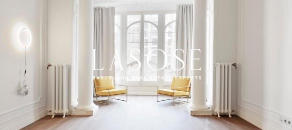 Apartamento de 4 dormitorios en Eixample, Spain No. 58657 4