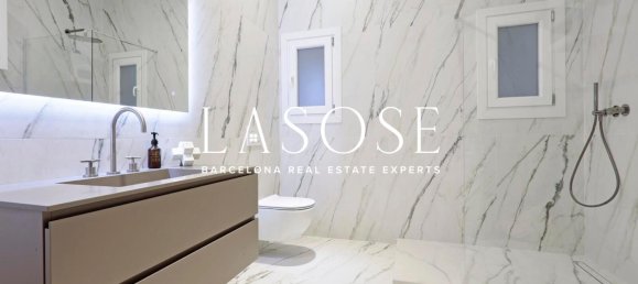 Apartamento de 4 dormitorios en Eixample, Spain No. 58657 11