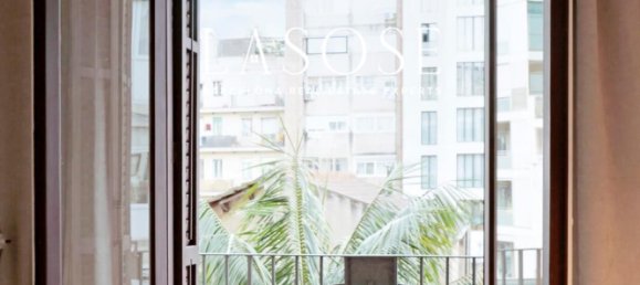 Apartamento de 4 dormitorios en Eixample, Spain No. 58657 37