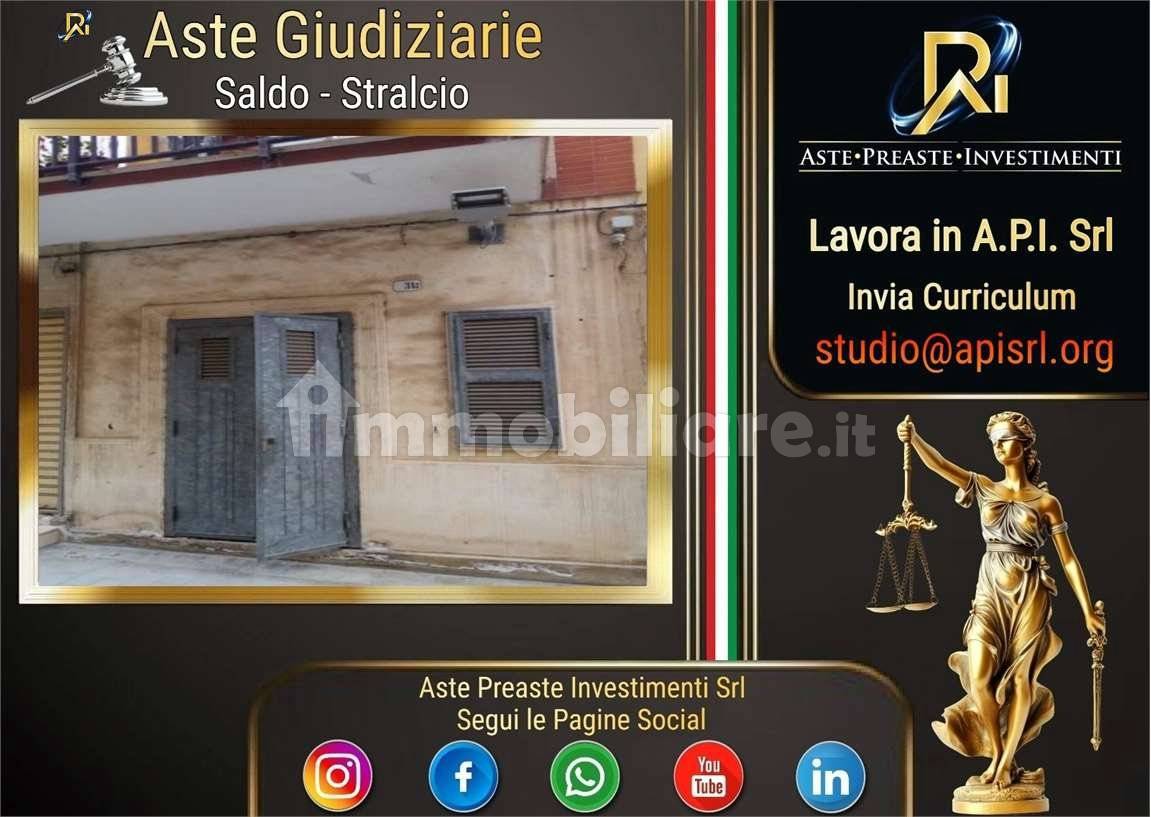 1 bedroom Garage in Margherita di Savoia, Italy No. 260259