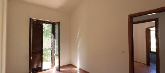 Apartamento de 4 habitaciónes en Torrita di Siena, Italy No. 60230 9
