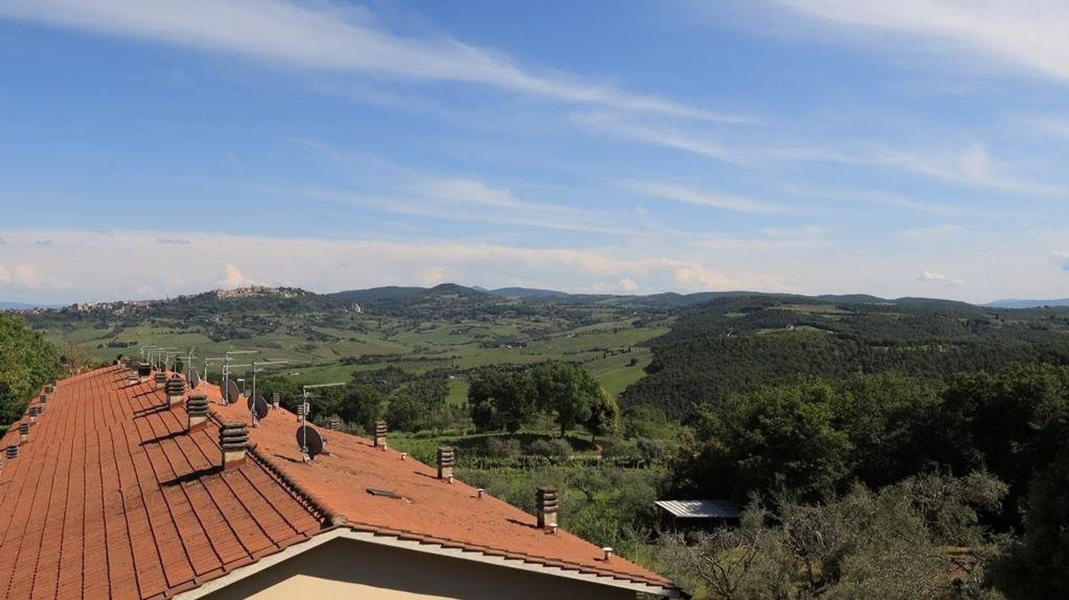 Apartamento de 4 habitaciónes en Torrita di Siena, Italy No. 60230