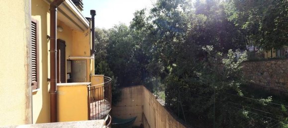 Apartamento de 4 habitaciónes en Torrita di Siena, Italy No. 60230 4