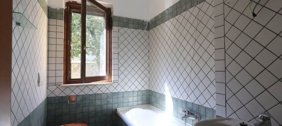 Apartamento de 4 habitaciónes en Torrita di Siena, Italy No. 60230 12