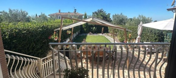  Castillos de 5 habitaciónes en Marino, Italy No. 289662 14