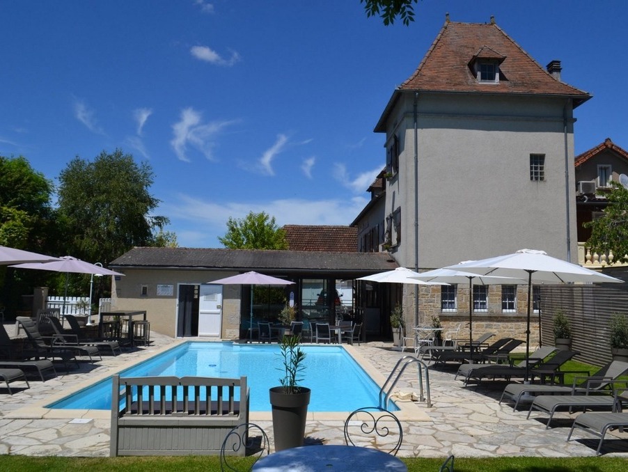 15 Schlafzimmer Gewerbliche Immobilie in Lot, France, Nr. 344418