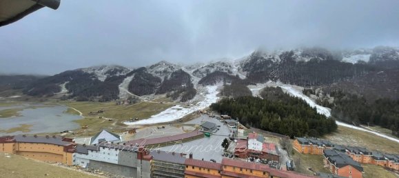 2 Schlafzimmer Wohnung in San Massimo, Italy, Nr. 153080 10