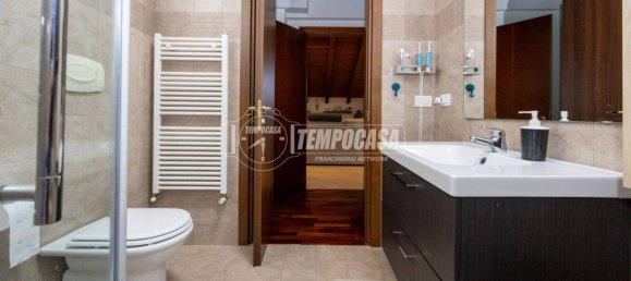 2 Schlafzimmer Wohnung in Gessate, Italy, Nr. 319929 17