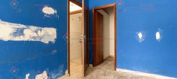 5غرفة عقار تجاري في Syracuse, Italy رقم 246138 2