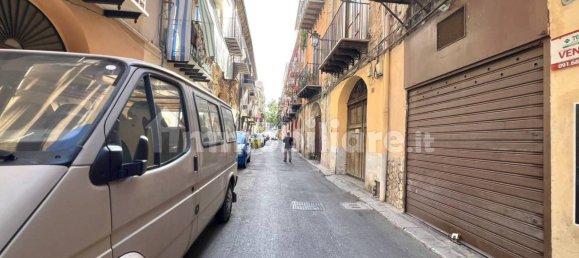 1 Schlafzimmer Wohnung in Palermo, Italy, Nr. 361017 2