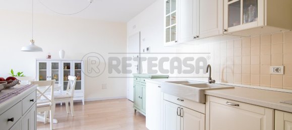 4-salle Appartement à Vigonza, Italy No. 9452 12