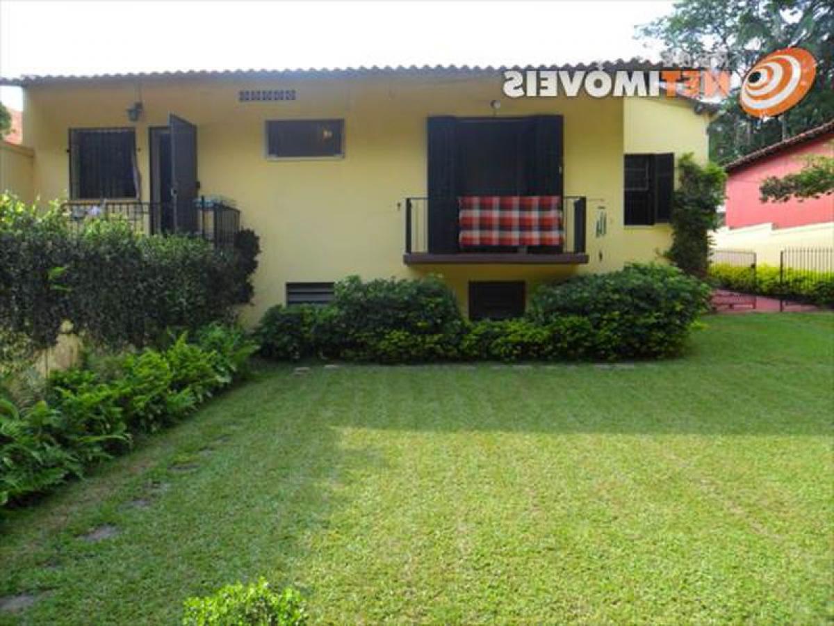 Casa de 4 dormitorios en Sao Paulo, Brazil No. 579131