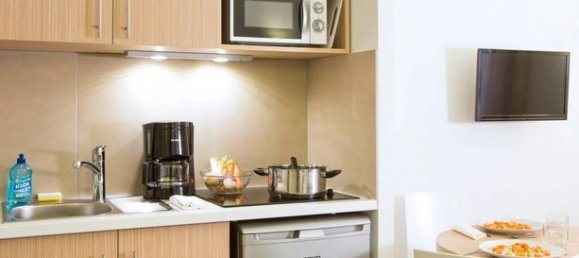 Studio in Le Havre, France, Nr. 356368 4