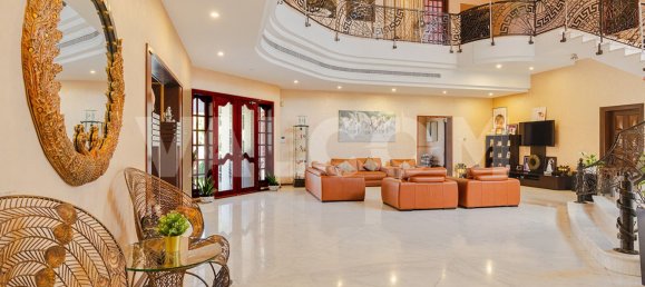 6 bedrooms Villa in Al Jafiliya, UAE No. 12809 4
