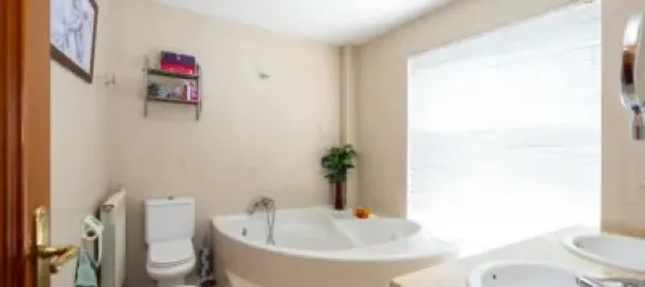 5 bedrooms House in Cullar Vega, Spain No. 26313 6