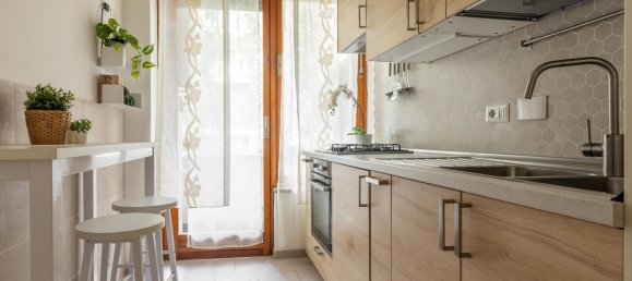 3 bedrooms Apartment in Rome, Italy No. 345234 14