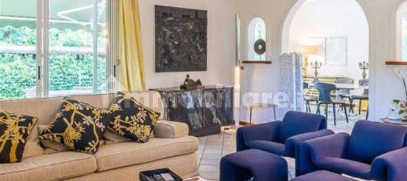 6 bedrooms Villa in Forte dei Marmi, Italy No. 325619 6