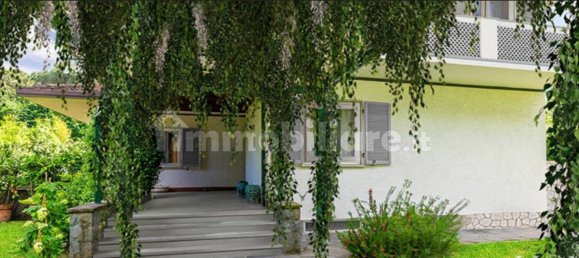 6 bedrooms Villa in Forte dei Marmi, Italy No. 325619 3