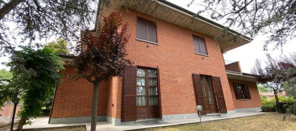 7 rooms Villa in Celle Enomondo, Italy No. 121733 5