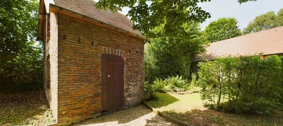 Casa de 3 dormitorios en Saint-Mards-en-Othe, France No. 251072 3