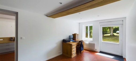 Casa de 3 dormitorios en Saint-Mards-en-Othe, France No. 251072 18