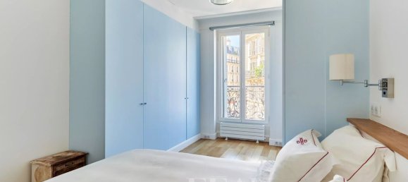 1 bedroom Apartment in Paris, France No. 295991 9