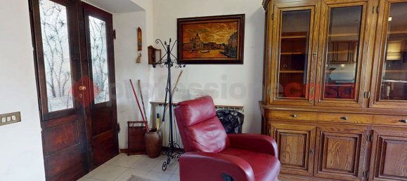 3 bedrooms Apartment in Coreglia Antelminelli, Italy No. 331351 4