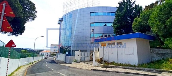 Bâtiment à Oeiras, Portugal 7351m² No. 72207 4