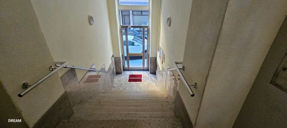 Квартира с 4 комнатами в Триест, Италия № 94230 23