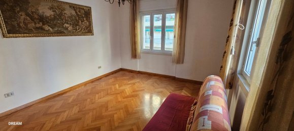 Квартира с 4 комнатами в Триест, Италия № 94230 11