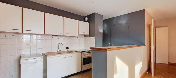 Квартира с 2 спальнями в Шартр, Франция № 43948 3