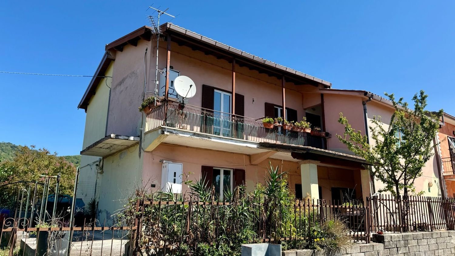 Casa de 5 dormitorios en Palestrina, Italy No. 360073