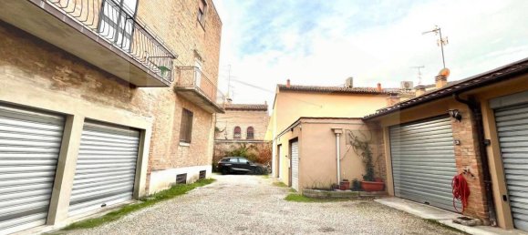 Apartamento de 2 habitaciónes en Ferrara, Italy No. 21450 25