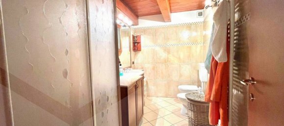 Apartamento de 2 habitaciónes en Ferrara, Italy No. 21450 21