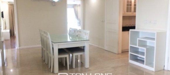 4 bedrooms Apartment in Tay Ho, Vietnam No. 1273 4