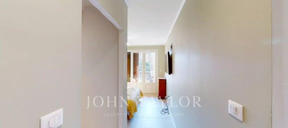 Apartamento de 2 dormitorios en Ajaccio, France No. 355948 11