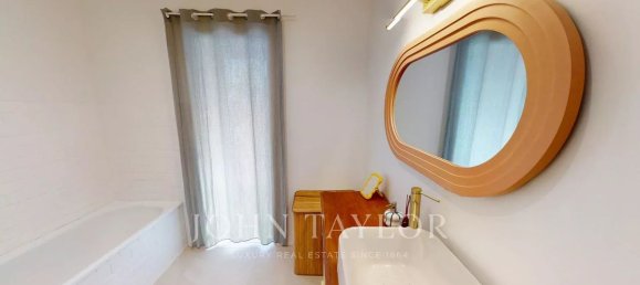 Apartamento de 2 dormitorios en Ajaccio, France No. 355948 14
