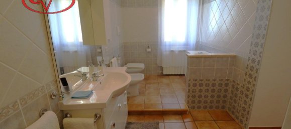 8-Zimmer Villa in Bucine, Italy, Nr. 233799 11