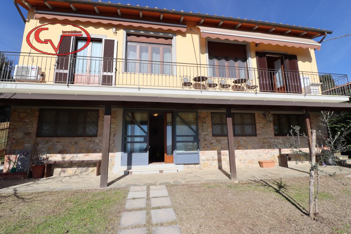 8-Zimmer Villa in Bucine, Italy, Nr. 233799