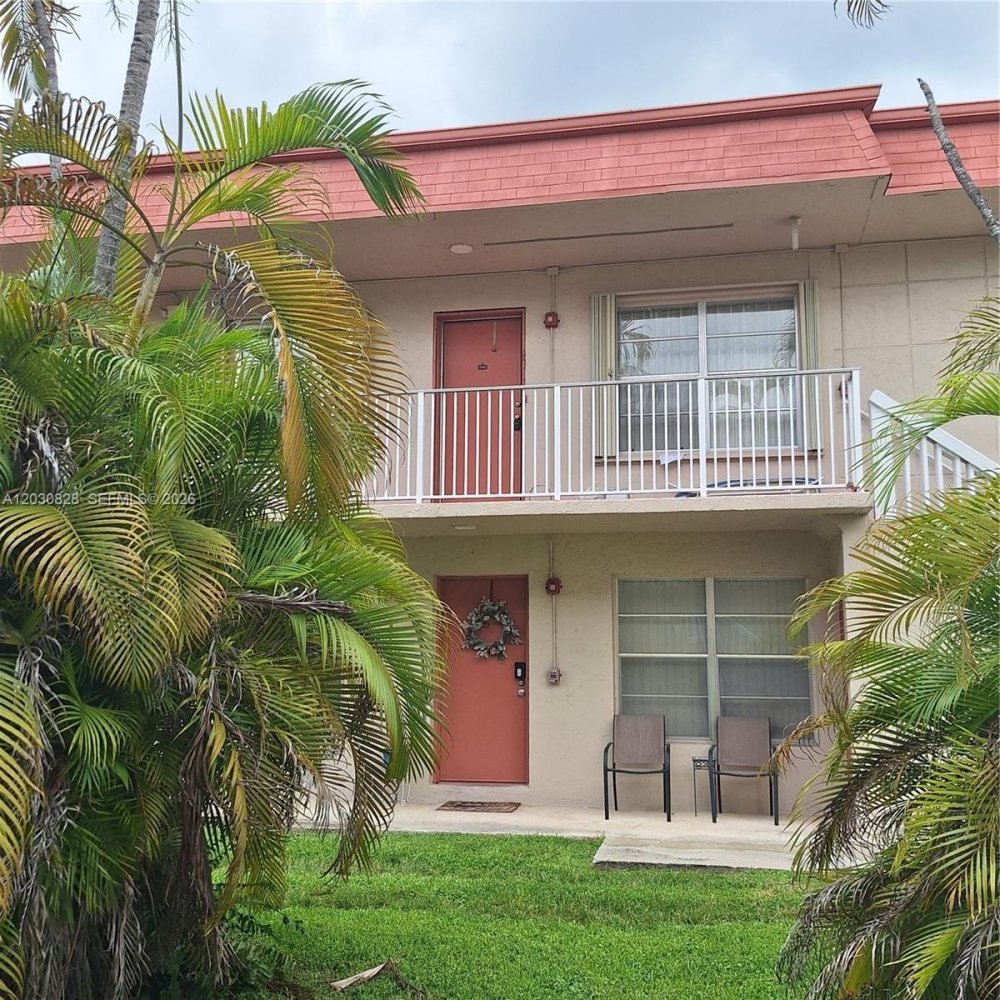3 dormitorios propiedad comercial en venta en Miami, Miami-Dade, Florida, USA № 615041