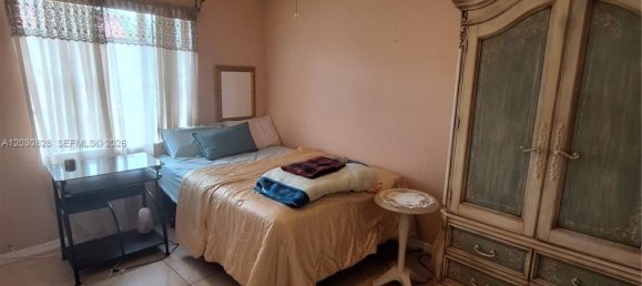 3 dormitorios propiedad comercial en venta en Miami, Miami-Dade, Florida, USA № 615041 6