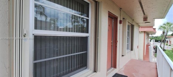3 dormitorios propiedad comercial en venta en Miami, Miami-Dade, Florida, USA № 615041 12