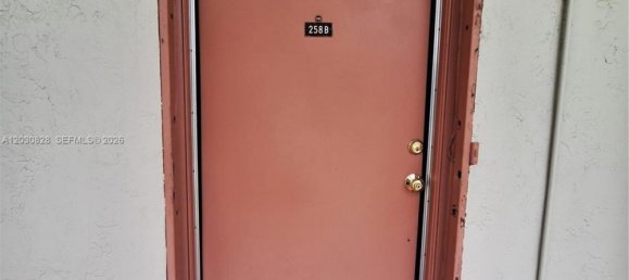 3 dormitorios propiedad comercial en venta en Miami, Miami-Dade, Florida, USA № 615041 13