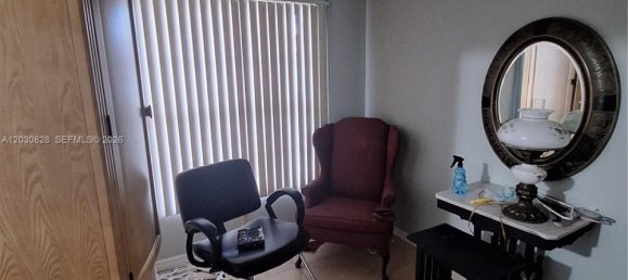 3 dormitorios propiedad comercial en venta en Miami, Miami-Dade, Florida, USA № 615041 5